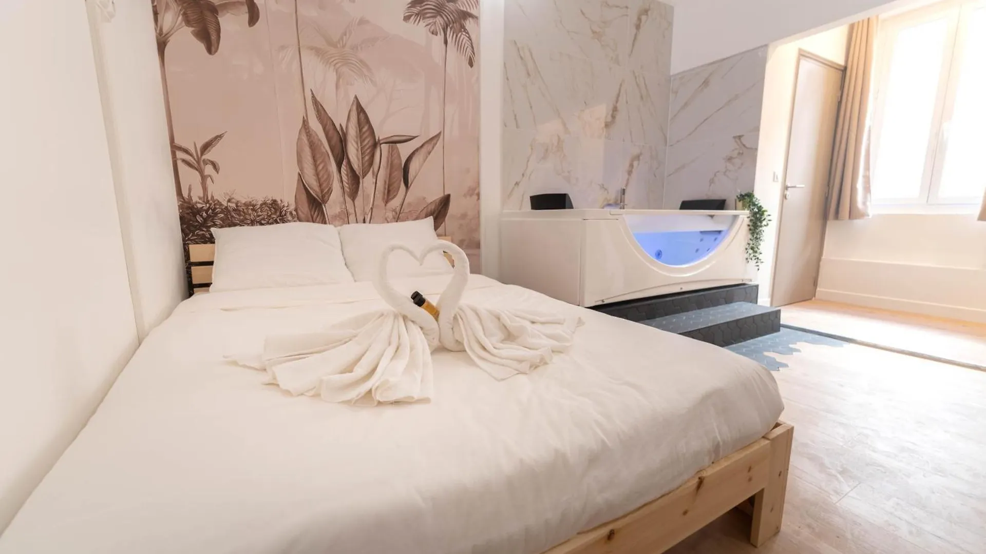 Hotel apartamentowy Hotel Les Orangers Nicea